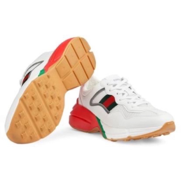 SOLD)Brand new never use . Authentic Gucci Rython size 40 (men 6) , can fit 6.5 - Picture 1 of 3